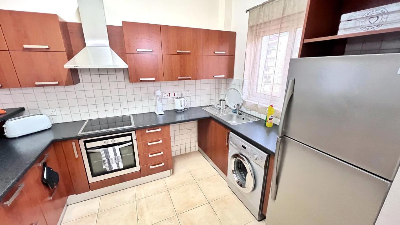 Melanos Sea View Apartment Paphos Kültér fotó